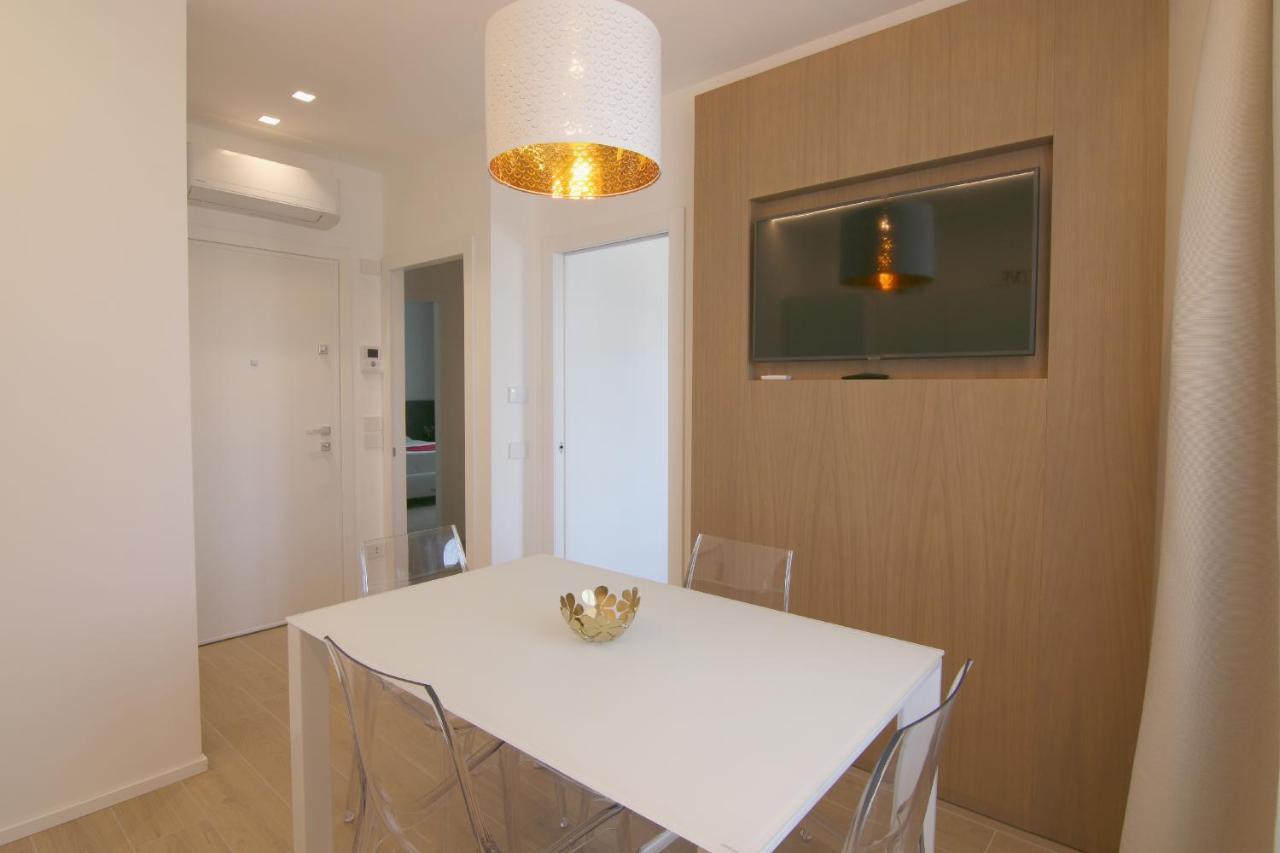 Arcioun Suite Riccione Exterior photo