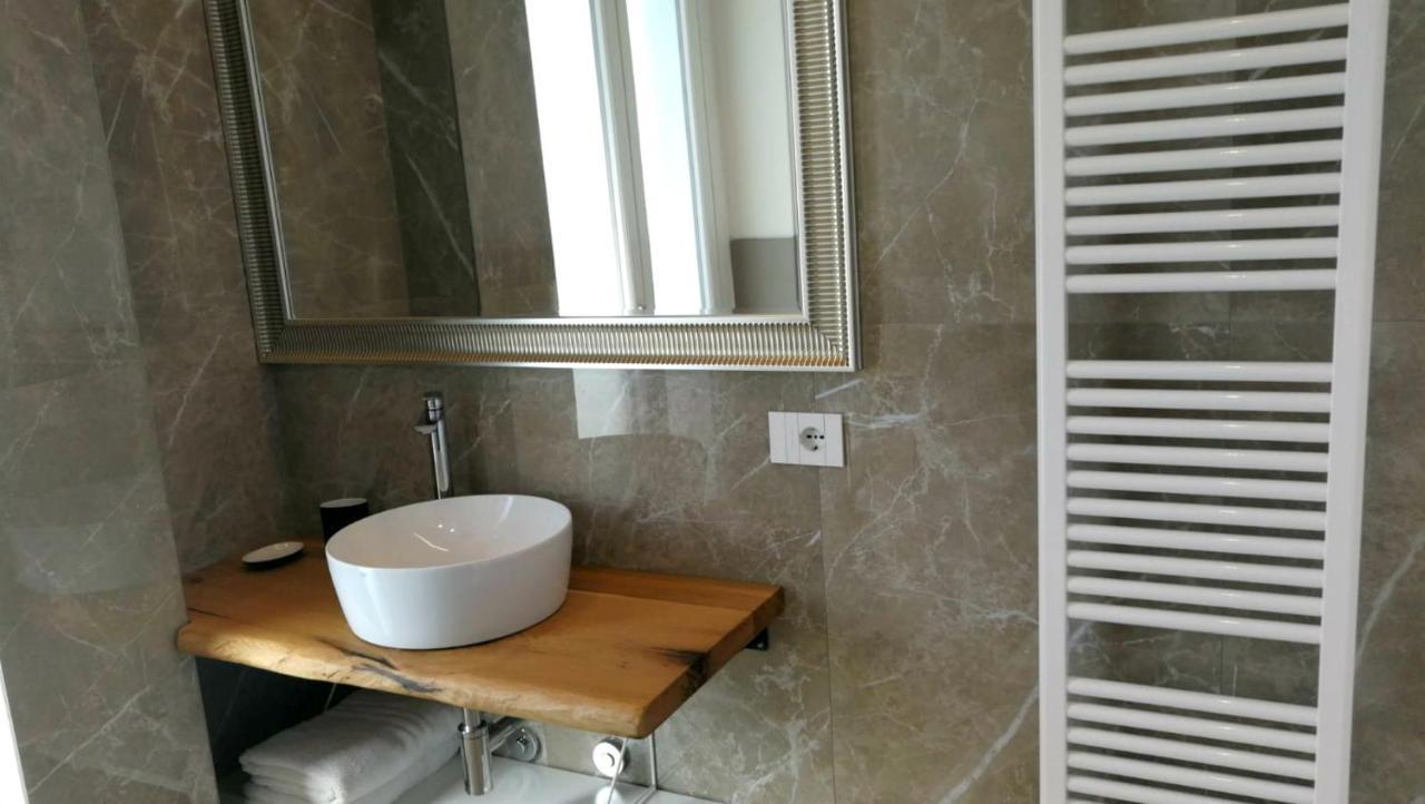 Arcioun Suite Riccione Exterior photo